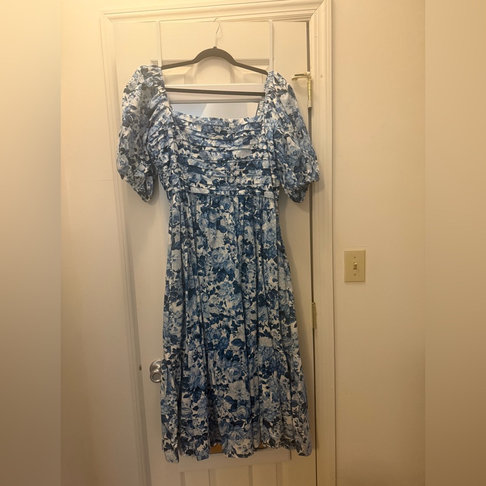 Abercrombie Emerson puff sleeve midi dress.